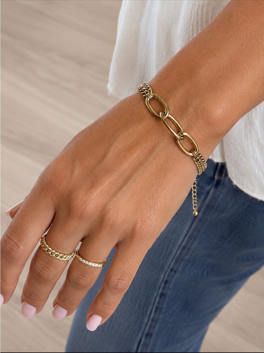 Gold Link Chain Bracelet for Women - Elegant Everyday Jewelry